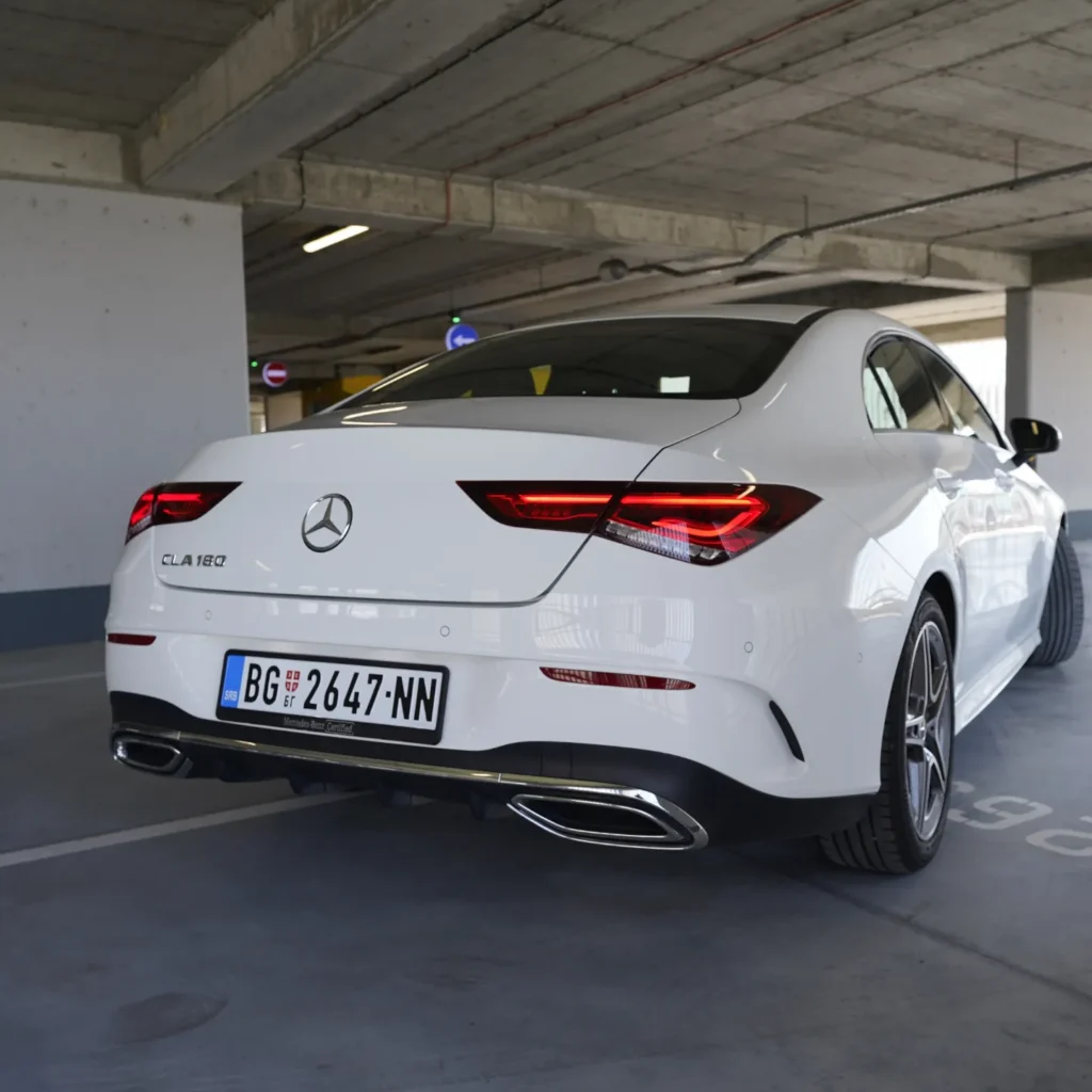 Rent a car aerodrom Beograd - Leader
